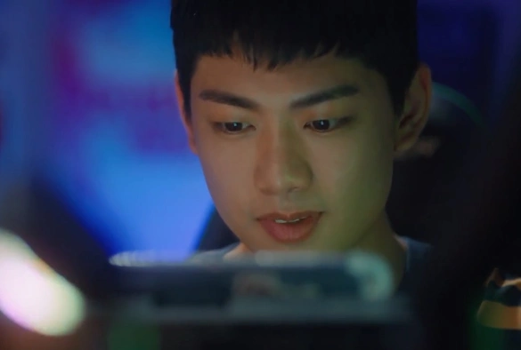 Кадр из дорамы Взрослый стажёр