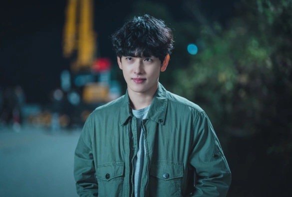 Кадр из дорамы Трейсер