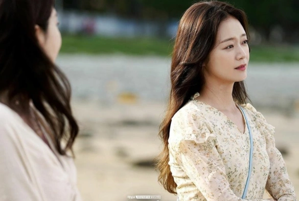 Кадр из дорамы Витрина: Дом королевы