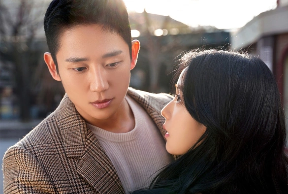 Кадр из дорамы Подснежник