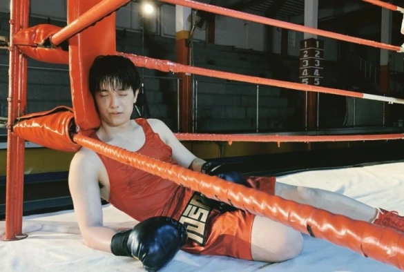 Кадр из дорамы Никогда не бывает поздно