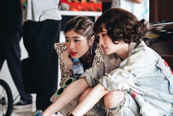 Кадр из дорамы Никогда не бывает поздно