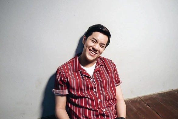 Кадр из дорамы Никогда не бывает поздно