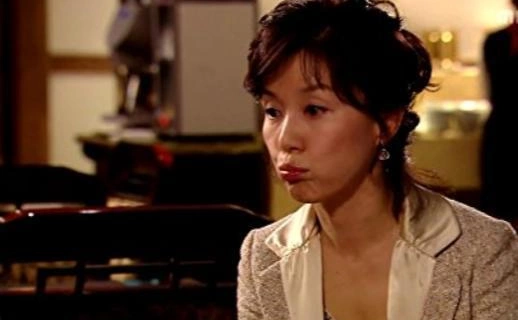 Дворец (Южная Корея) 2 серия