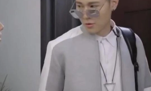 Его история 1: Держись от меня подальше 1 серия