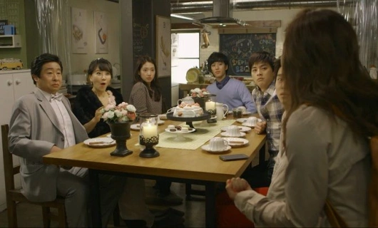 Мой сосед-красавчик 16 серия