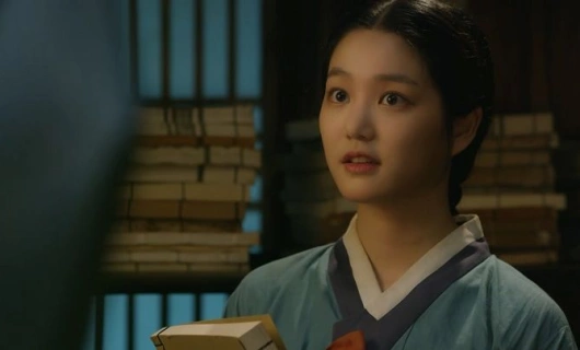 Учёный, гуляющий ночью 11 серия