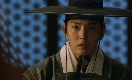 Учёный, гуляющий ночью 18 серия