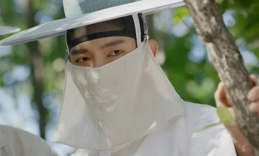 Учёный, гуляющий ночью 4 серия