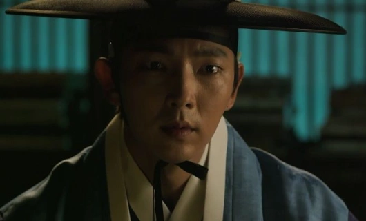 Учёный, гуляющий ночью 9 серия