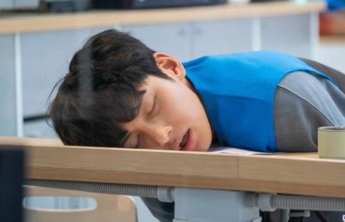 Круглосуточный магазин Сэт Бёль 16 серия