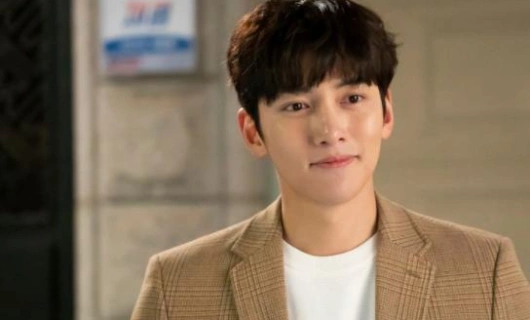 Круглосуточный магазин Сэт Бёль 6 серия