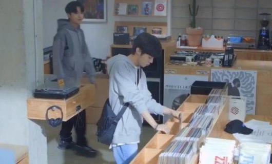 Двадцать двадцать 1 серия