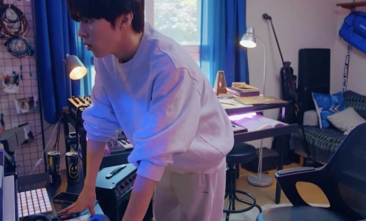 Двадцать двадцать 16 серия