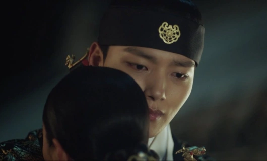 Коронованный шут 15 серия