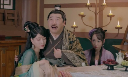 Дева Холмс 1 серия