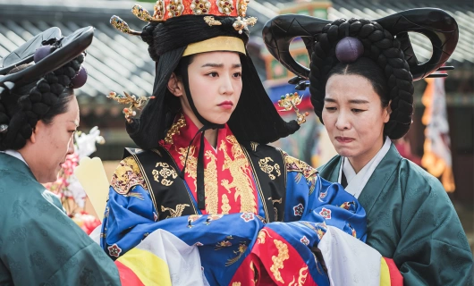 Королева Чорин 1 серия