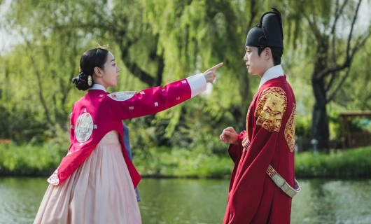 Королева Чорин 10 серия