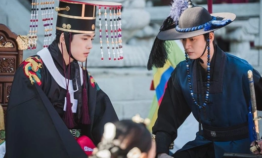 Королева Чорин 12 серия