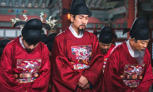 Королева Чорин 13 серия