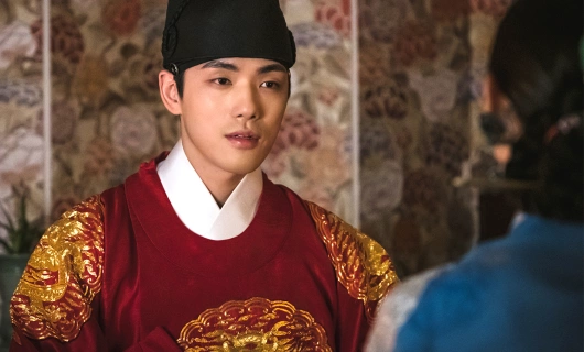 Королева Чорин 4 серия