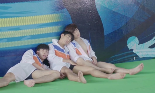 Пловцы 7 серия