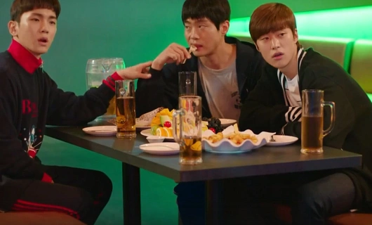 Пьющие в одиночестве 12 серия