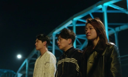 Сияющий офис 1 серия