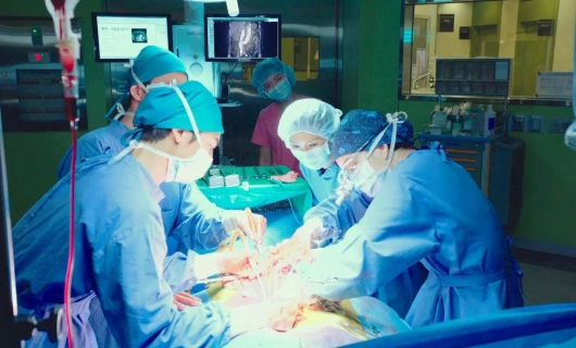 Гении медицины 1 серия