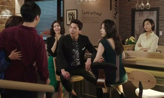 Клуб бывших подружек 4 серия