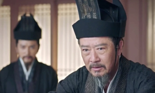 Тайны Троецарствия 1 серия