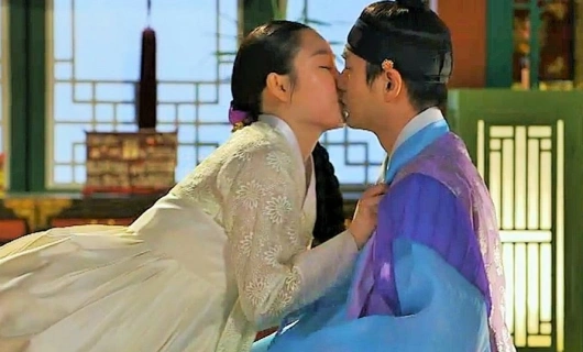 Три мушкетёра 8 серия