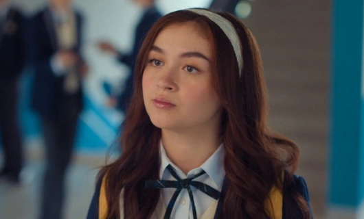 Целую, Китти 2 сезон 5 серия «Кузены»