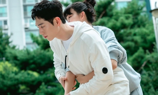 Старшая школа под прикрытием 7 серия «Ты сегодня странный, приди в себя!»