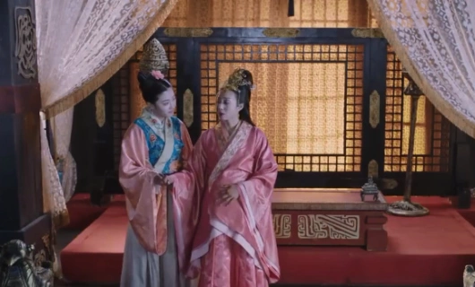 Безобразная владычица 11 серия