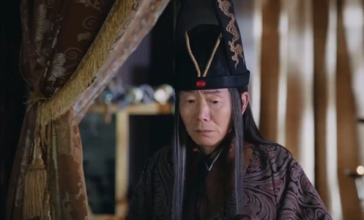 Безобразная владычица 2 серия