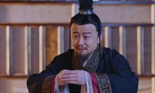 Безобразная владычица 3 серия