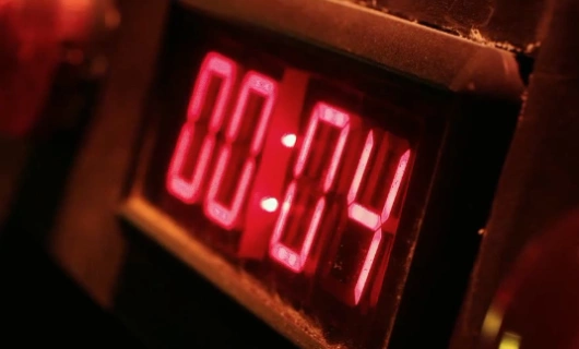 Дьявольские умы 24 серия