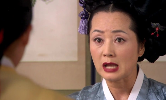 Хван Чжин И 3 серия