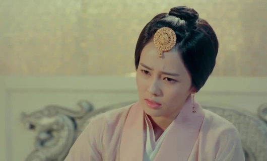 Трудно быть императором 7 серия