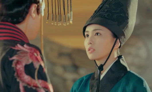 Трудно быть императором 8 серия