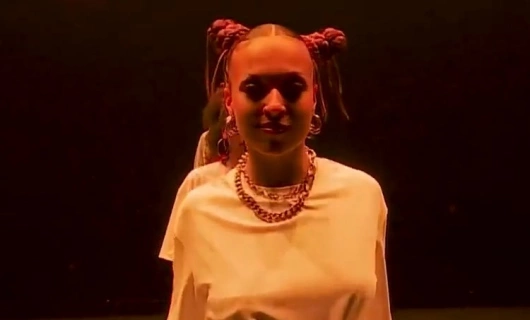 Уличная женщина-боец 3 cезон 7 серия