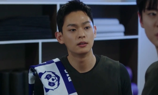 Злонамеренный комментатор тренера Мэна 1 серия «Критика»