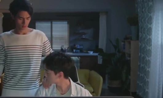 Будни с соседом-злодеем 4 серия