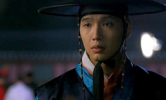 Мужчина королевы Ин Хён 2 серия