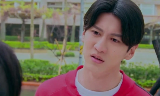 Назад в 1989 8 серия