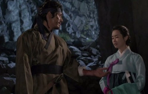 Охотники на рабов 10 серия