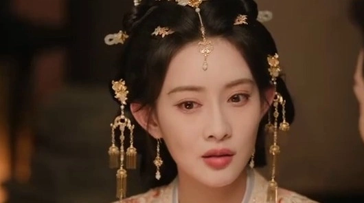 Цветы персика, покорившие мир 34 серия