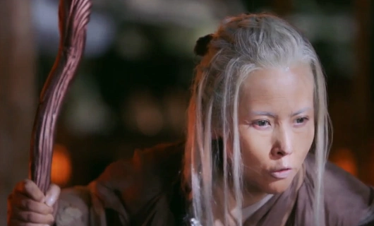 Меч небес и сабля дракона 33 серия