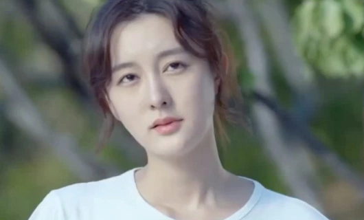 Я люблю своего президента, хотя он псих 1 серия